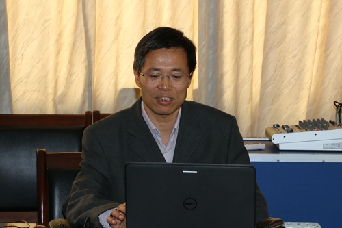 4夏院长学院简介.jpg